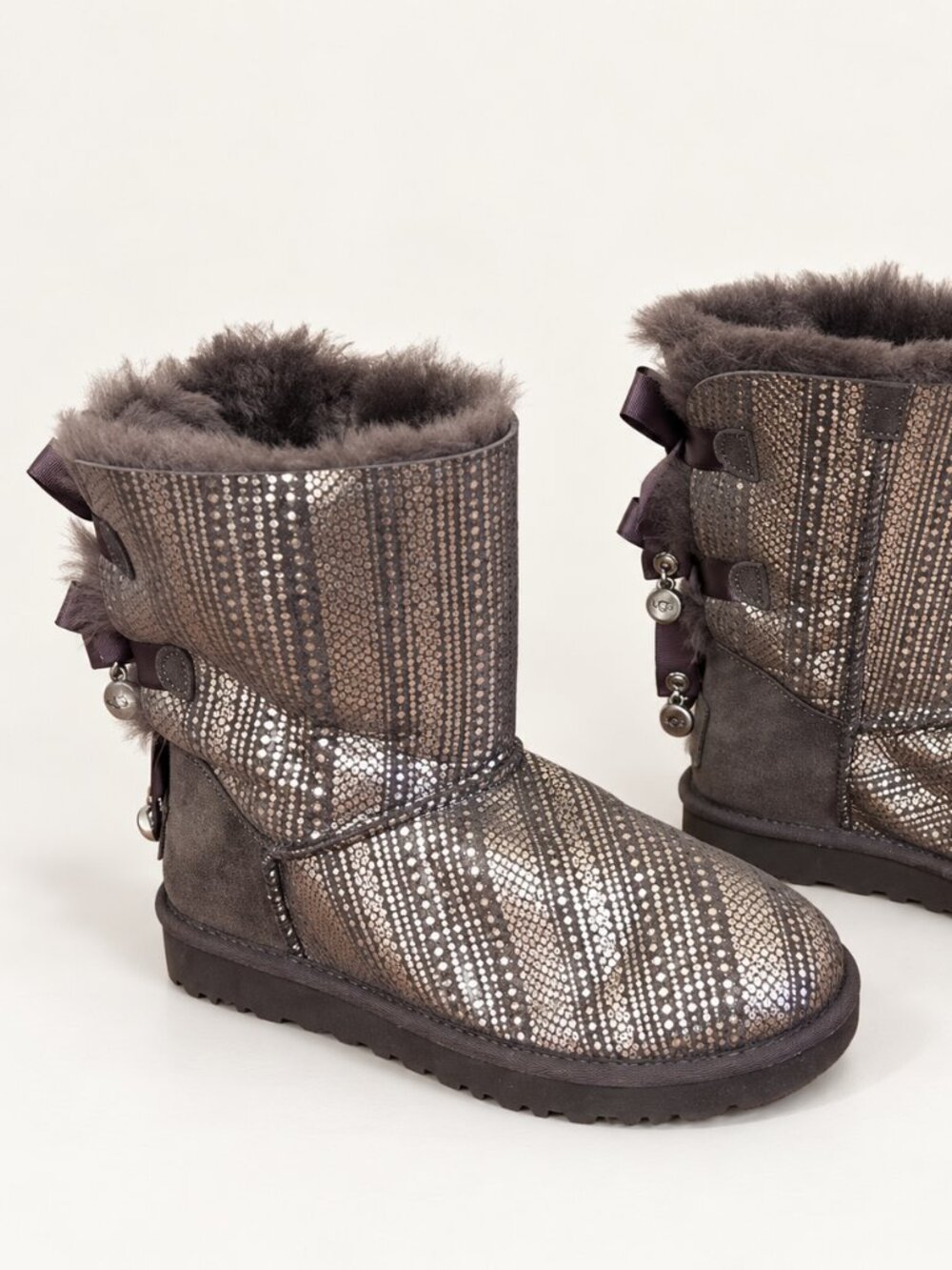 UGG Metallic Patterned Boots with Ribbon Bows – Size 7